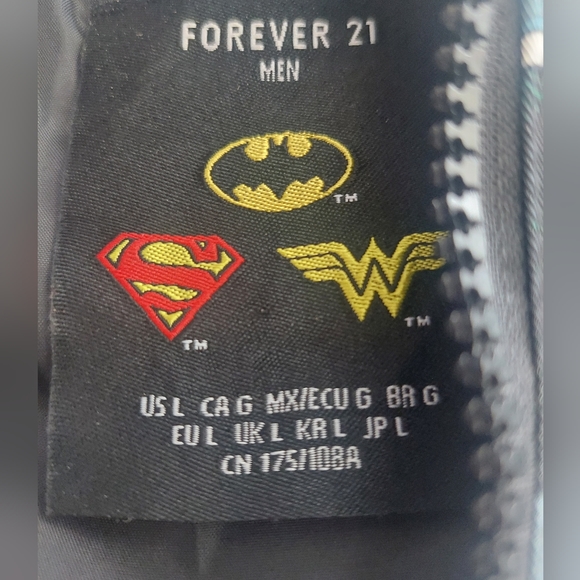 DC‎ Batman pullover Large - Picture 4 of 8